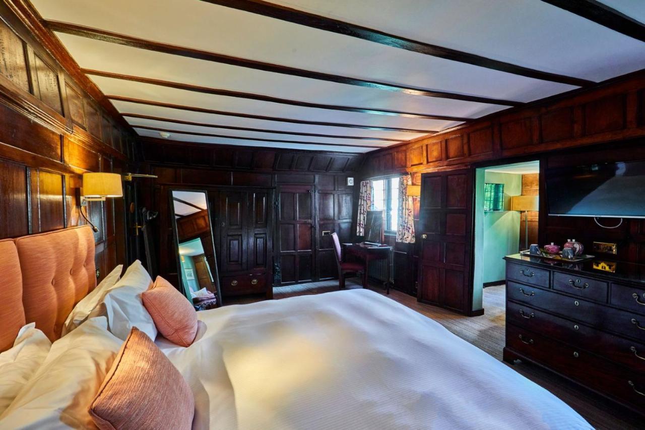 Ockenden Manor Hotel & Spa Cuckfield Exterior photo