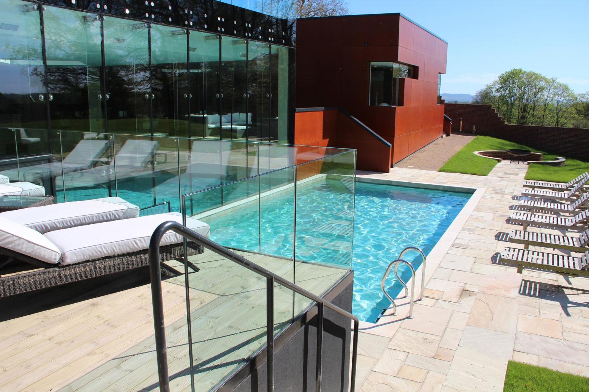 Ockenden Manor Hotel & Spa Cuckfield Exterior photo