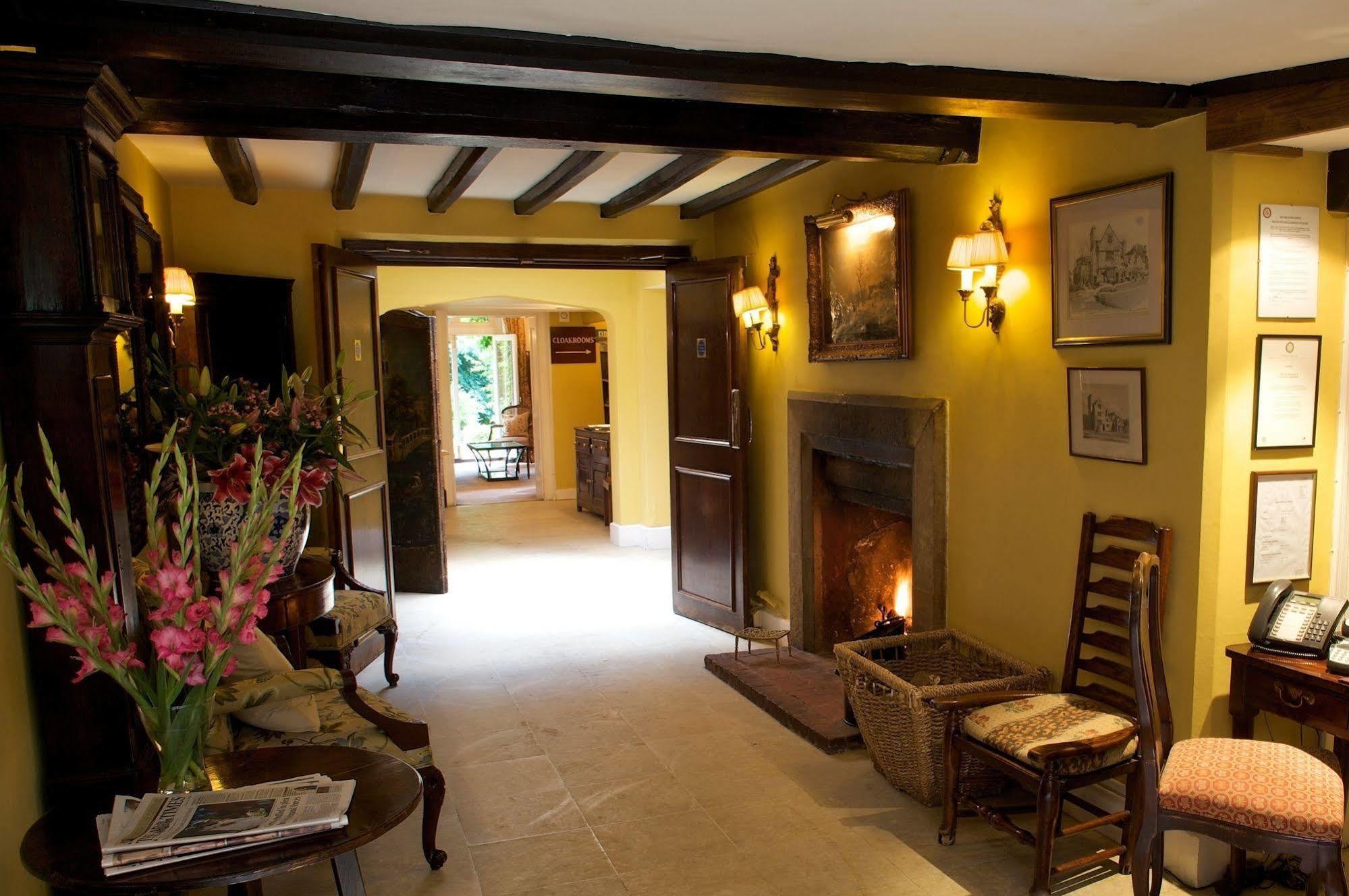 Ockenden Manor Hotel & Spa Cuckfield Exterior photo