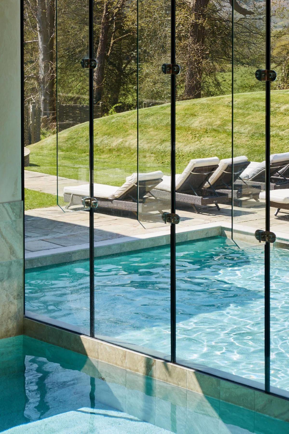 Ockenden Manor Hotel & Spa Cuckfield Exterior photo