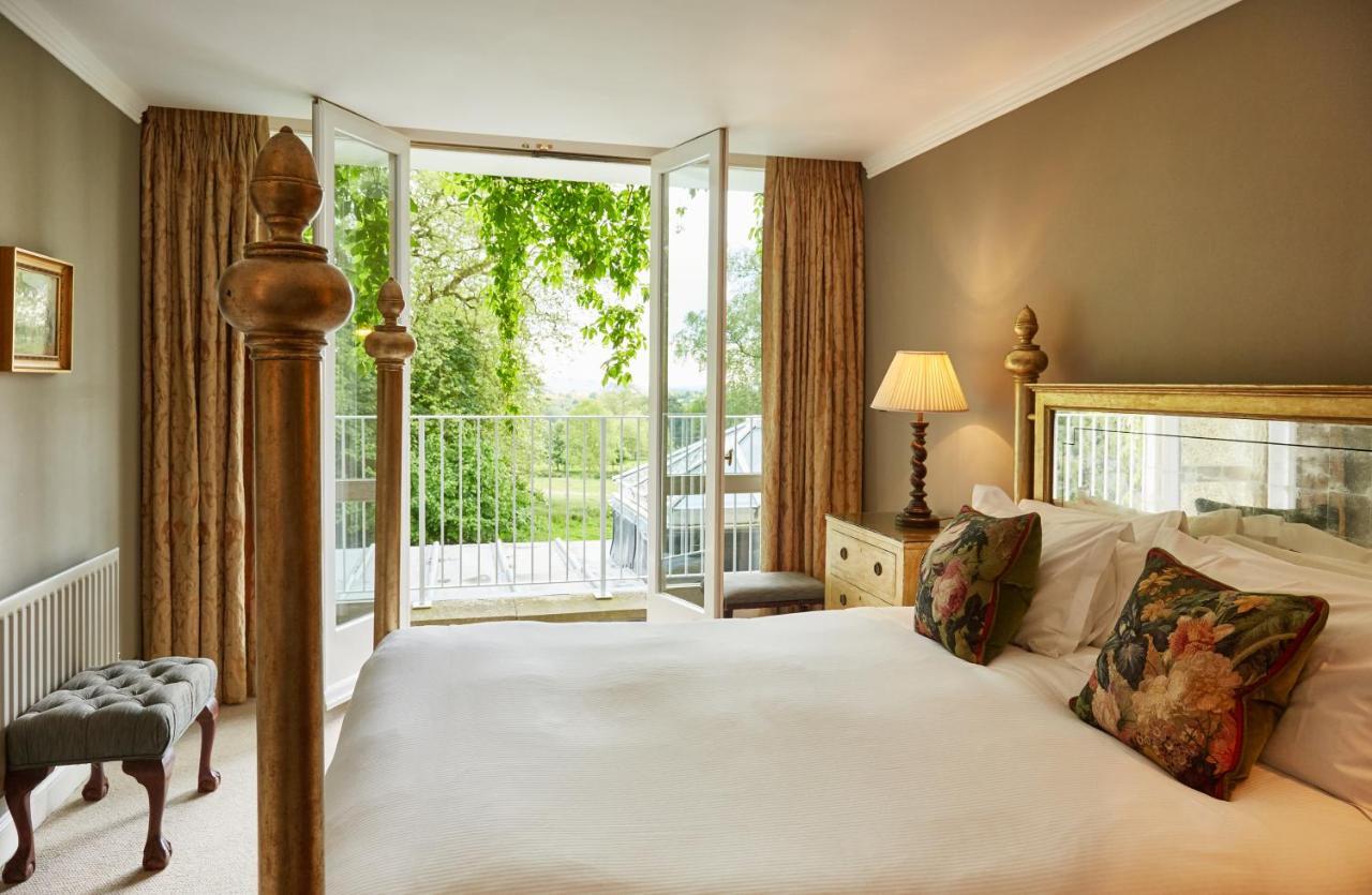 Ockenden Manor Hotel & Spa Cuckfield Exterior photo