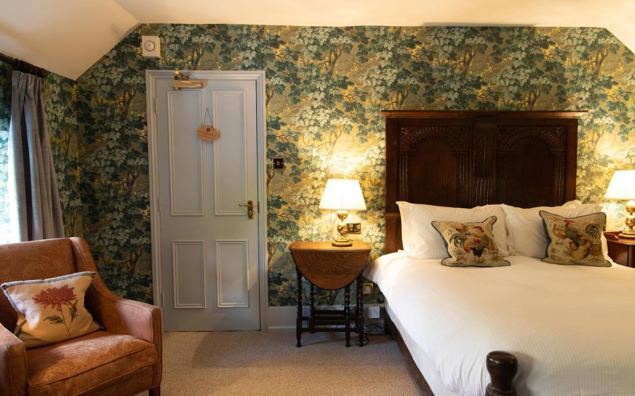 Ockenden Manor Hotel & Spa Cuckfield Exterior photo